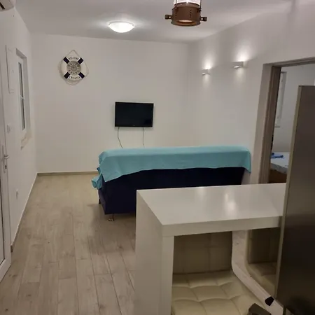 Sun&sea Apartament Stanici